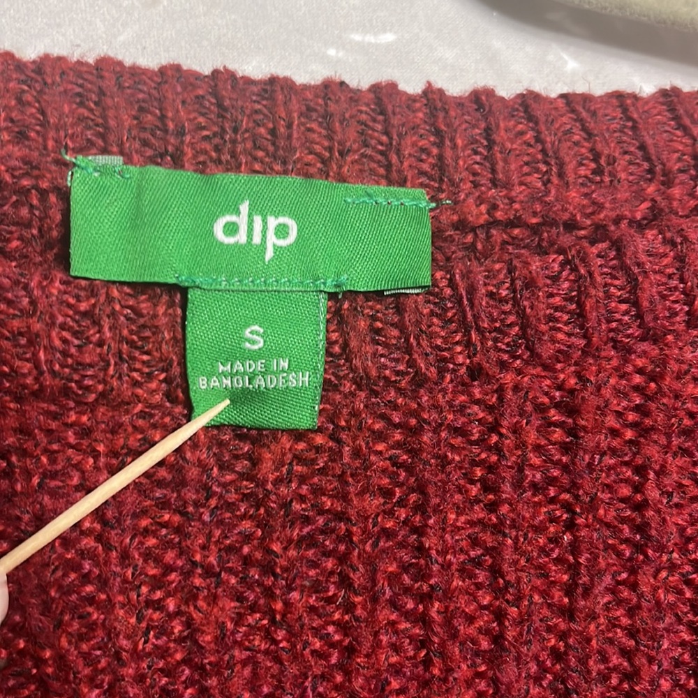 Sweater. - Picture 3 of 4